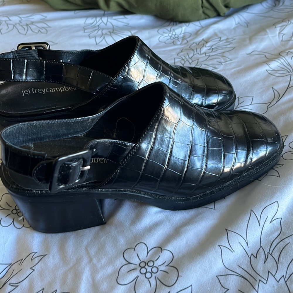 Jeffrey Campbell mule